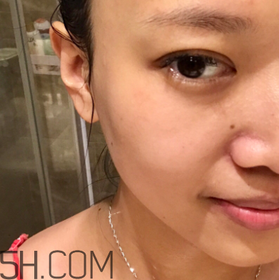 小蜜蜂水洗面膜敷多長(zhǎng)時(shí)間？小蜜蜂水洗面膜用法