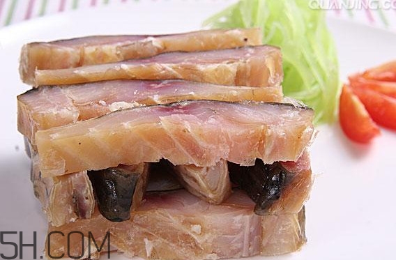 如何去除咸魚的腥味？咸魚一般要蒸多久時間