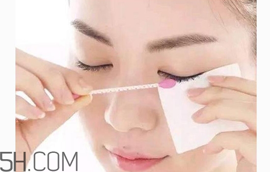 卸妝油如何卸眼妝？不化妝怎么用卸妝油？