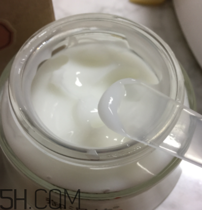 御泥坊美白面膜有效嗎？御泥坊美白面膜怎么樣？