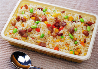 蛋炒飯?jiān)趺醋鲎屆恳活w米上都有蛋？蛋炒飯有什么營(yíng)養(yǎng)