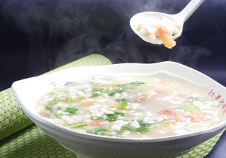 怎樣做疙瘩湯是清湯的？吃白面疙瘩湯有什么好處和壞處