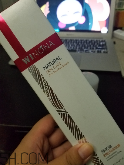 薇諾娜保濕噴霧好用嗎？薇諾娜保濕噴霧測評