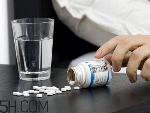 安定片吃一片能睡多久？安定片和安眠藥的區(qū)別