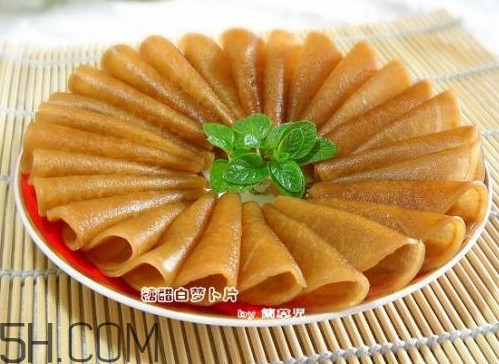糖醋蘿卜皮怎么做？怎么用菜刀削蘿卜皮和薄蘿卜片