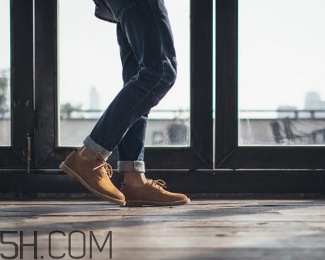 反絨皮鞋怎么清洗？反絨皮鞋可以用水洗嗎？