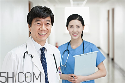 抑郁癥會(huì)哭嗎？抑郁癥會(huì)暈倒嗎？
