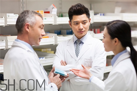 抑郁癥怎么自我調(diào)節(jié) 抑郁癥怎么得的？