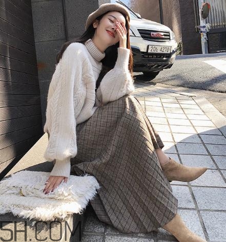 腈綸毛衣扎人嗎？腈綸毛衣能貼身穿嗎？