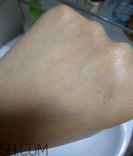 春紀(jì)洗面奶好用嗎？春紀(jì)潔面乳評測