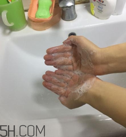 春紀乳酸君潔面乳多少錢？春紀乳酸君潔面乳專柜價格