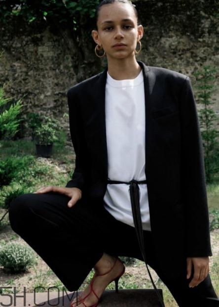 celine2018早春服裝系列好看嗎_款式有哪些？