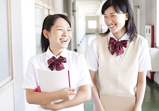 女生說(shuō)寂寞是什么意思？女生說(shuō)寂寞怎么回復(fù)怎么辦？