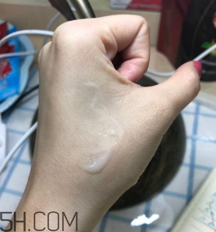 春紀(jì)新彈力嬌嫩菁華乳好用嗎？春紀(jì)新彈力嬌嫩菁華乳評(píng)測(cè)