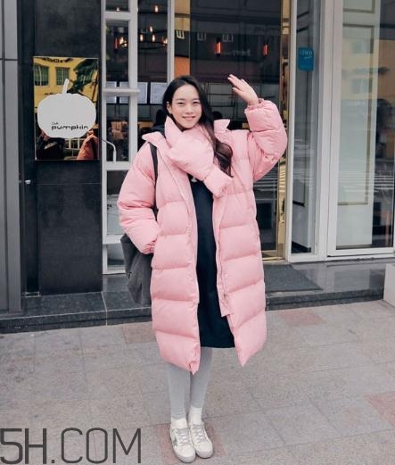 粉色棉服怎么搭配？粉色棉衣搭配圖片