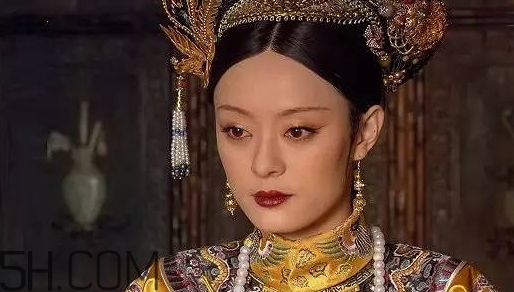 正宮紅口紅是什么顏色？正宮紅口紅試色
