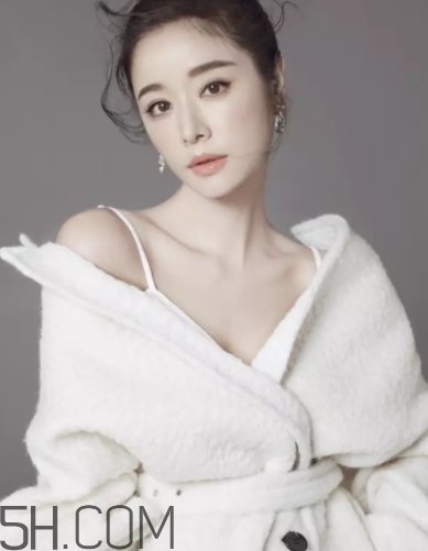 奶油杏色口紅適合什么人？奶油杏子色口紅適合黃皮嗎？