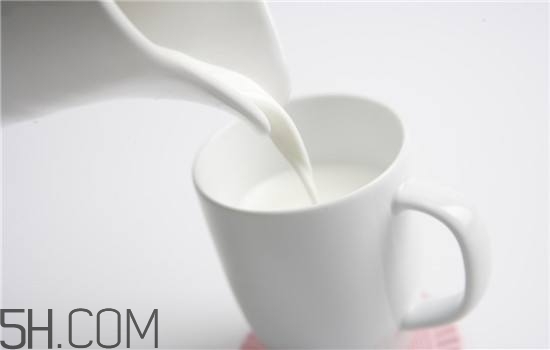 牛奶護(hù)膚有什么竅門？牛奶護(hù)膚的竅門有哪些？