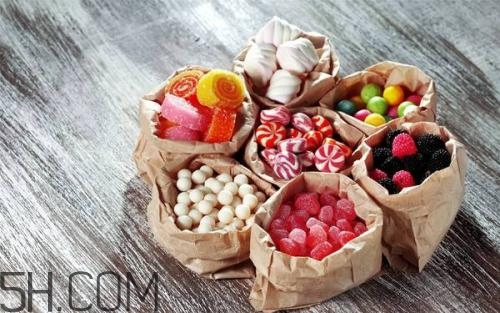 愛長痘吃什么食物好？愛長痘的食物禁忌有哪些？