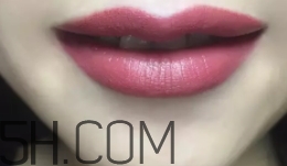 mac brick o la老氣嗎？mac brick o la適合黃皮嗎？