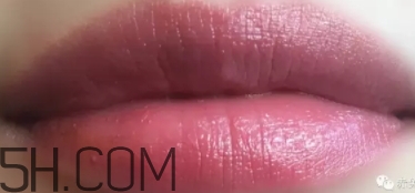 mac brick o la試色 mac brick o la是什么顏色？