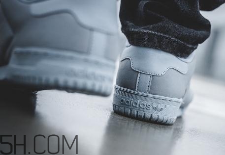 yeezy powerphase grey國(guó)內(nèi)發(fā)售店鋪有哪些？
