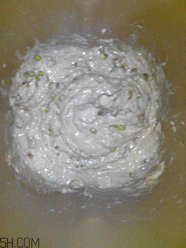 綠豆糕和香蕉能一起吃嗎？吃了綠豆糕還能吃香蕉嗎？