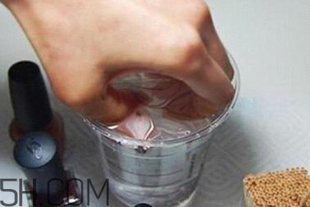 水染美甲用的什么指甲油？2018秋冬美甲最新款圖片