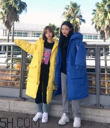 藍色棉襖配什么褲子？藍色棉服搭配褲子圖片