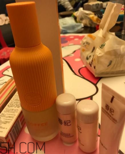 春紀(jì)咖啡煥膚菁華露好用嗎？春紀(jì)咖啡煥膚菁華露評(píng)測(cè)