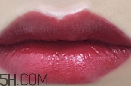 mac brave red是什么紅？mac brave red試色