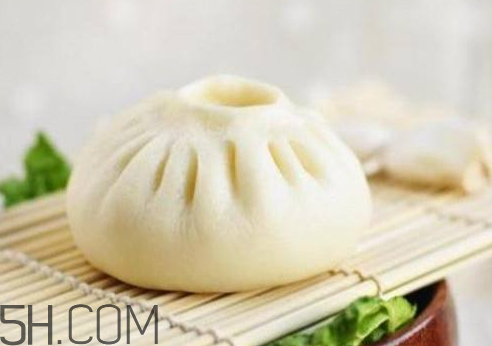一個(gè)包子的熱量是多少 一個(gè)包子的成本多少錢(qián)