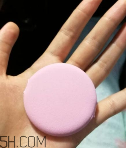 春紀(jì)新彈力氣墊霜好用嗎？春紀(jì)新彈力氣墊霜評測