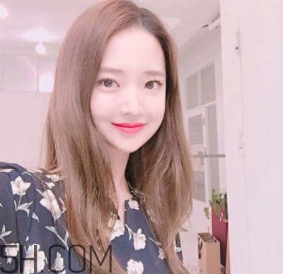 2018流行什么發(fā)色？2018流行發(fā)色