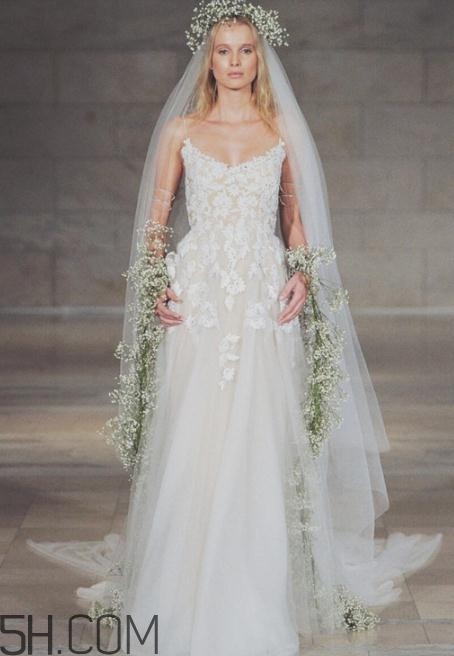 reem acra2018秋冬婚紗系列好看嗎_有哪些款式？