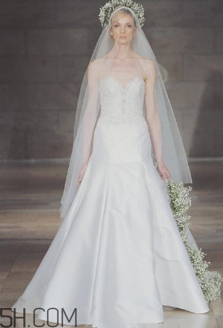 reem acra2018秋冬婚紗系列好看嗎_有哪些款式？