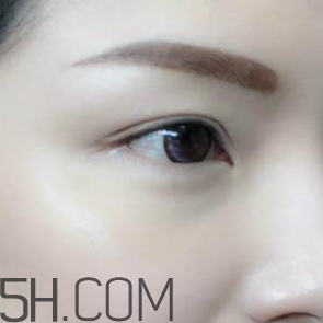 霧眉多久可以碰水？紋眉的注意事項(xiàng)
