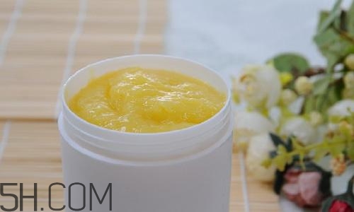 蜂王漿的營(yíng)養(yǎng)成分有哪些？怎么辨別真假蜂王漿？