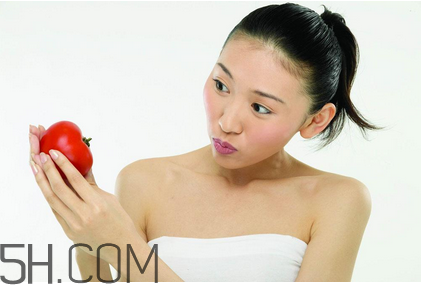 婦炎潔要泡多久？婦炎潔能去除異味嗎？