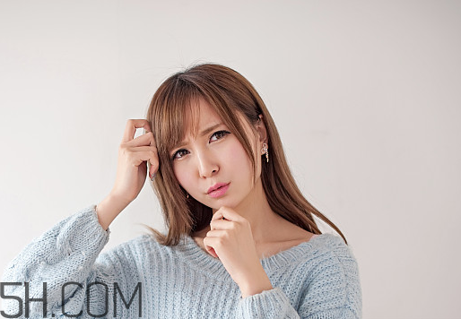 婦炎潔可以男人用嗎？婦炎潔可以去頭皮屑嗎？