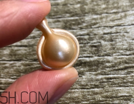 雅頓金膠適合什么膚質(zhì)？雅頓金膠適合油皮和混油皮嗎？