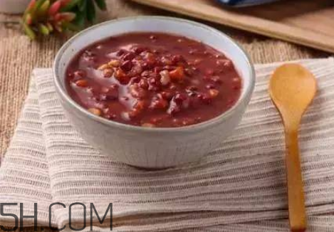 紅豆薏米可以放糖嗎？紅豆薏米加紅糖好還是冰糖好？