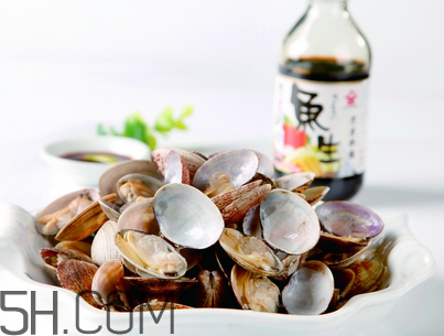 花甲需要焯水嗎？吃花甲不能吃什么？