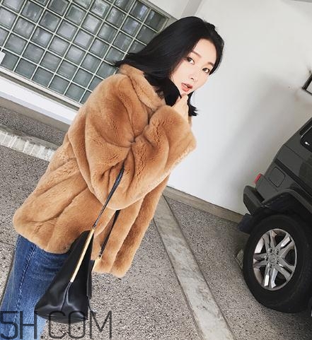 兔毛皮草發(fā)黃怎么處理？兔毛皮草怎么存放？