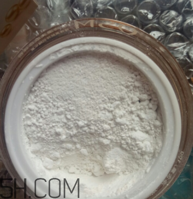 歐詩漫珍珠粉能美白嗎？歐詩漫珍珠粉使用心得