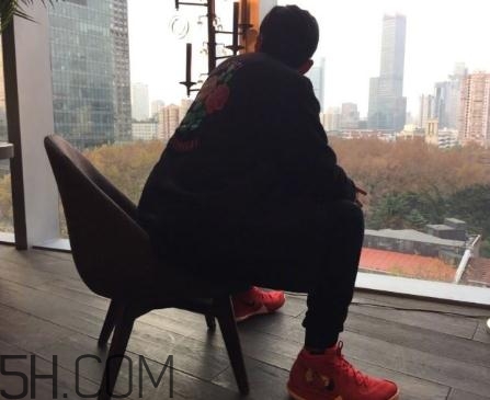 nike kyrie 4 cny中國新年配色發(fā)售時間_多少錢？