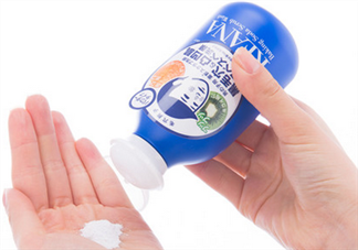 石澤研究所小蘇打潔面粉好用嗎？日本石澤研究所產(chǎn)品好不好？