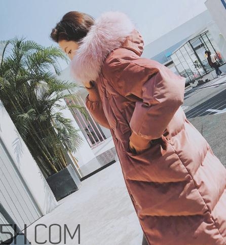 白鴨絨羽絨服多少錢？白鴨絨羽絨服600多貴嗎？