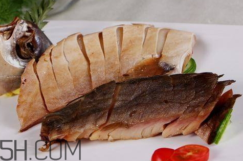 風(fēng)干魚長(zhǎng)毛了還能吃嗎 風(fēng)干魚發(fā)霉了怎么辦