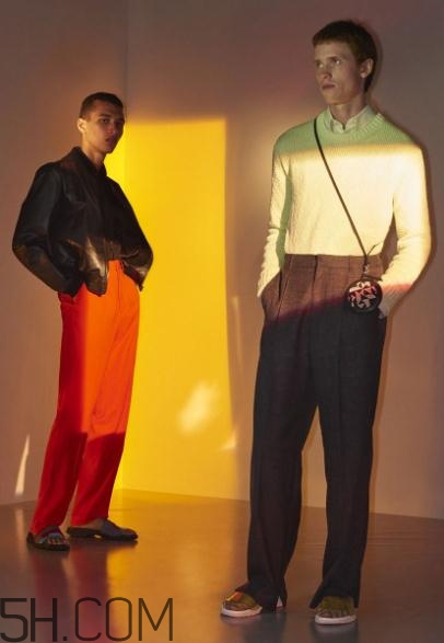 stella mccartney2018春夏系列好看嗎_有哪些款式？